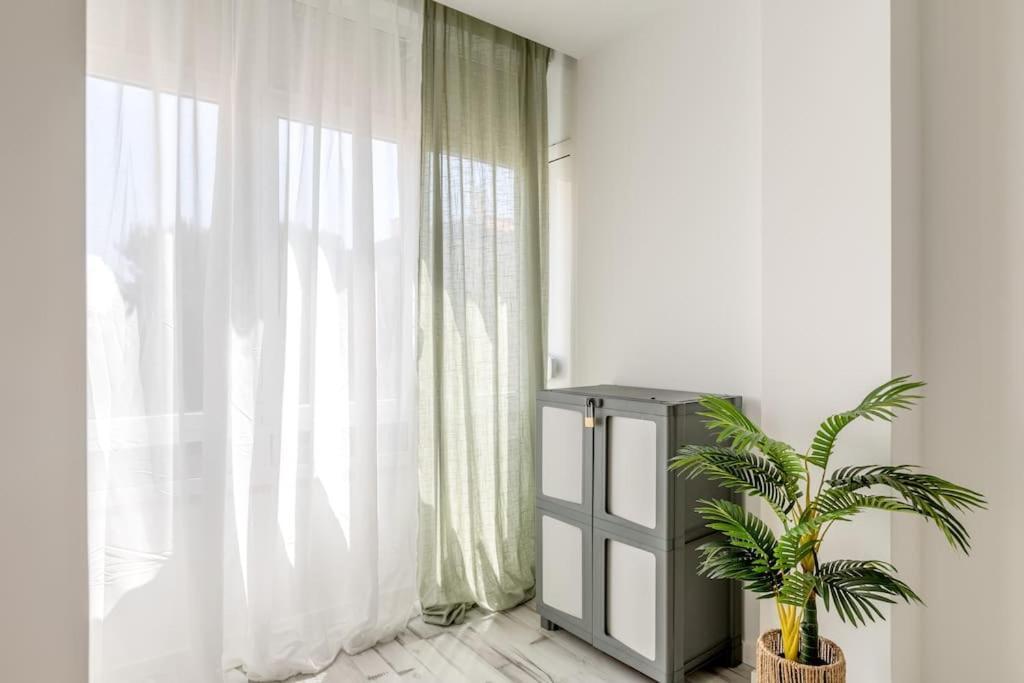 Lovely 3-Bedroom Condo W/ Free Parking On Premises Queluz Extérieur photo